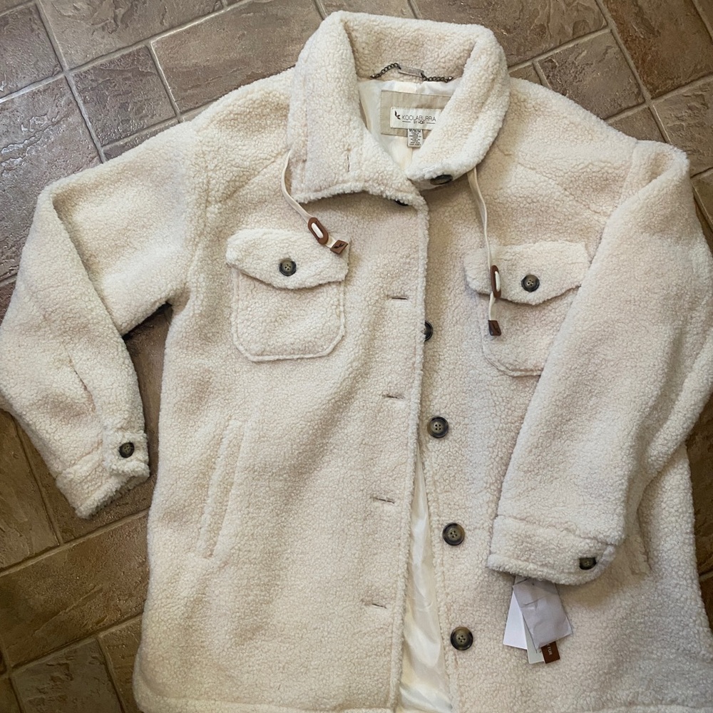 NWT Kookaburra by UGG Coat